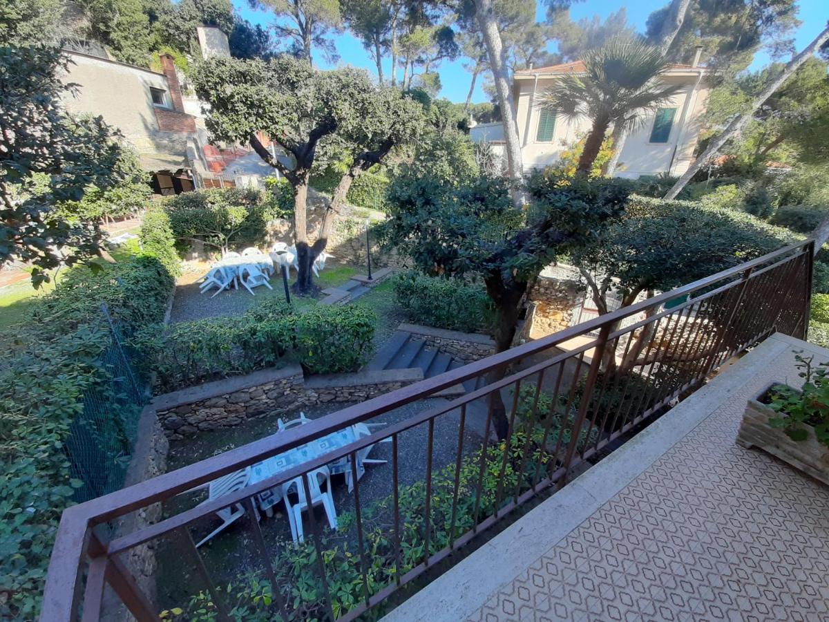 Villa Violetta Castiglioncello Exterior foto